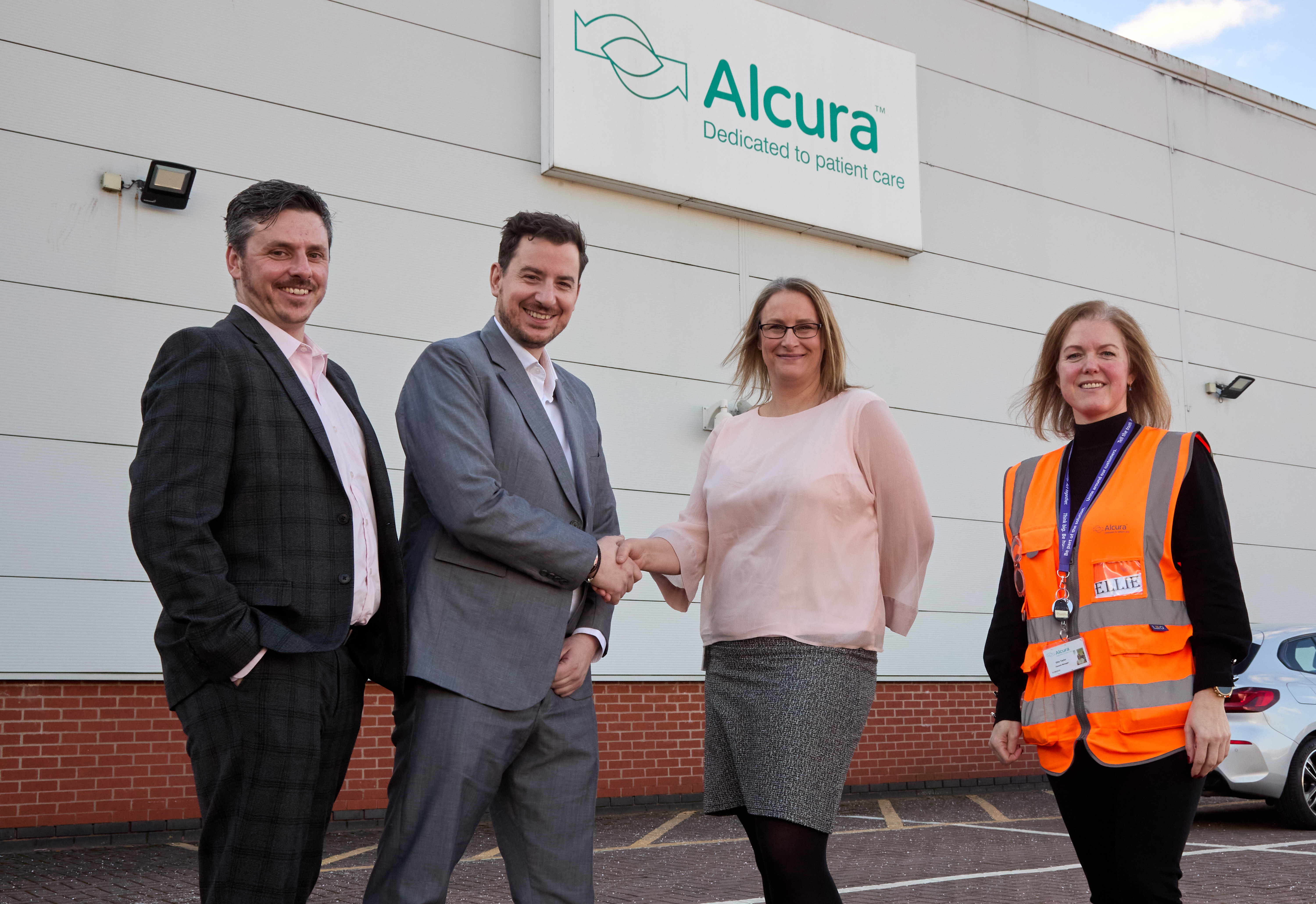 Mike Reader visits Alcura
